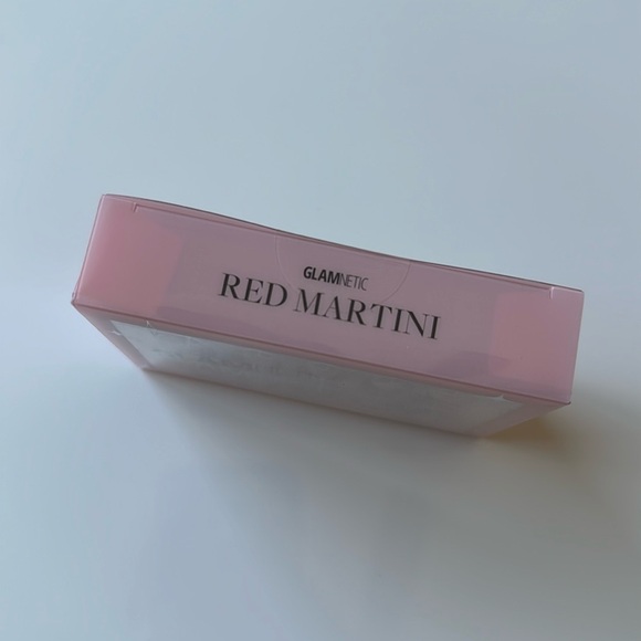 ♥️Glamnetic Press On Nails♥️ - Picture 2 of 3